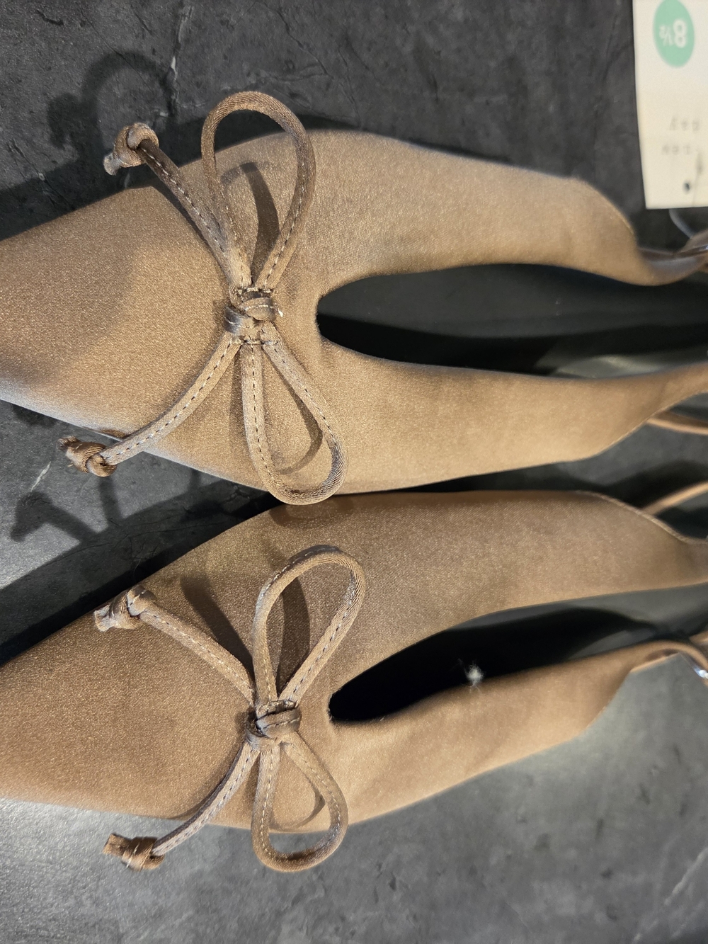 Women’s Taupe Pointed-Toe Bow Flats